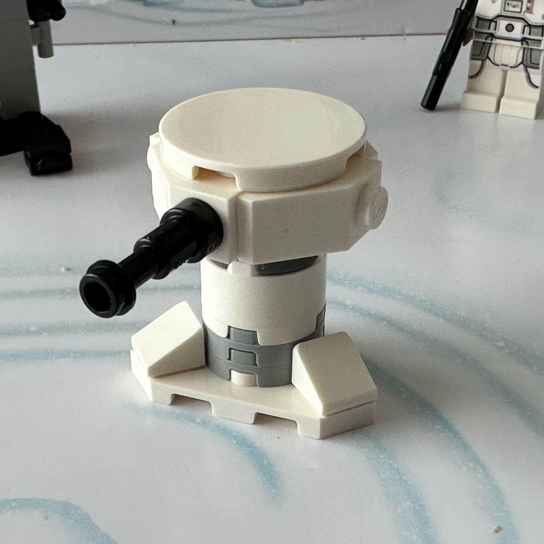 LEGO build of a DF 9 turret gun from Star Wars